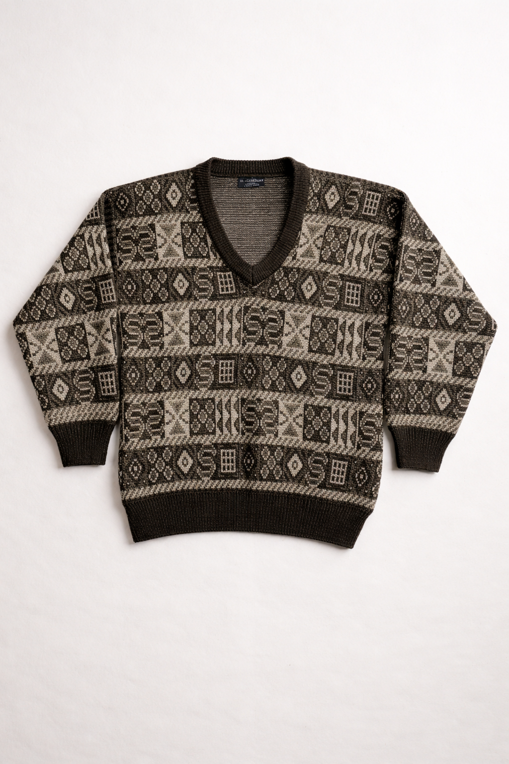 Pull vintage jacquard à motifs géométriques — C. Company