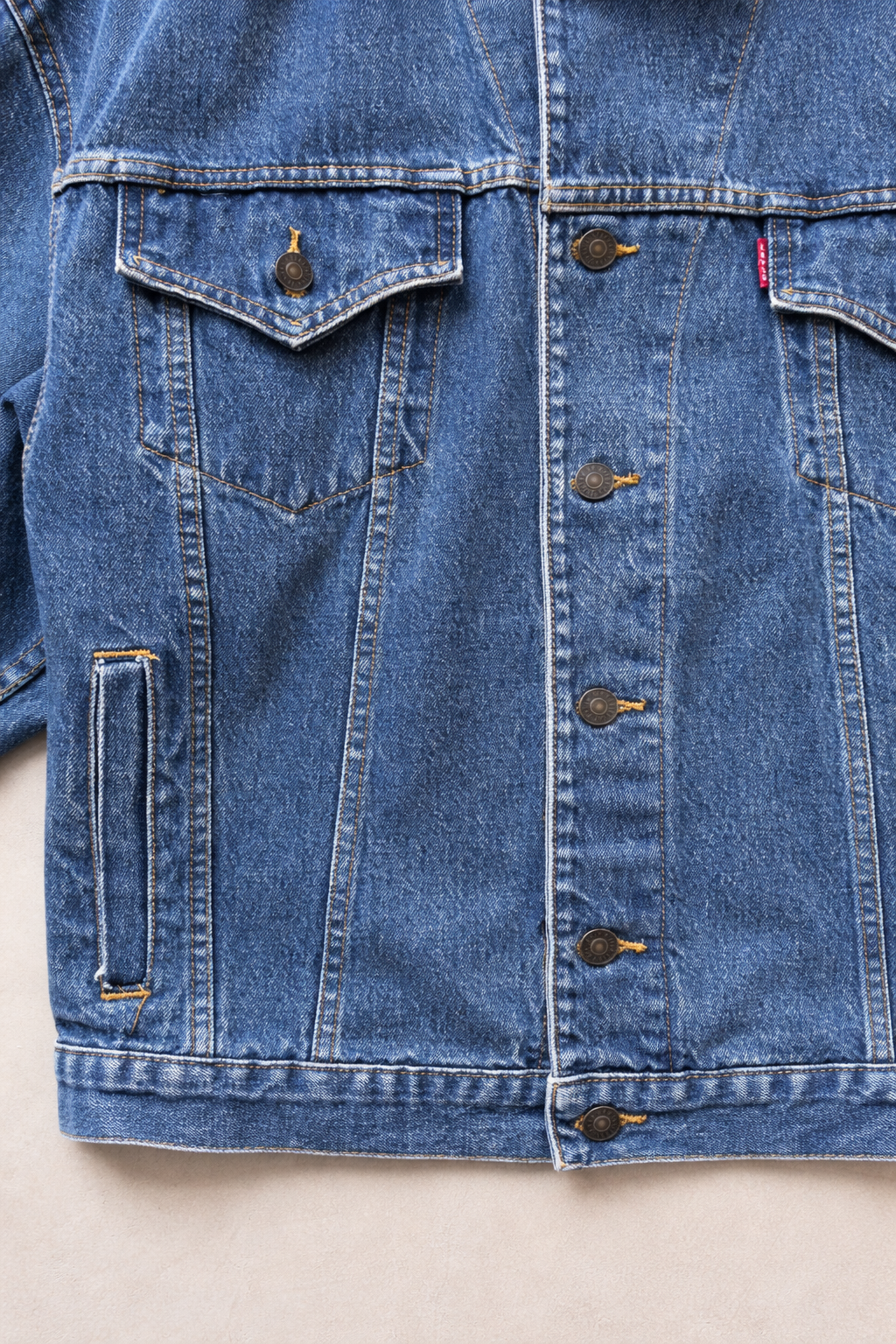 Veste en denim Levi’s – coton bleu – coupe structurée vintage