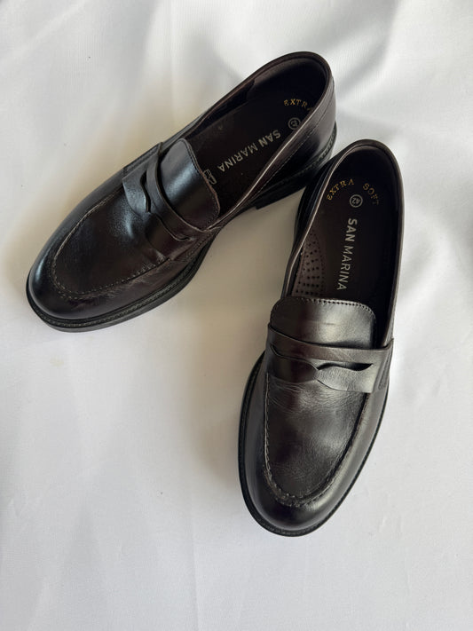 SAN MARINA Mocassins en cuir brun – Modèle classique à semelle épaisse